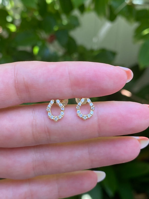 18k diamond horseshoe stud earrings