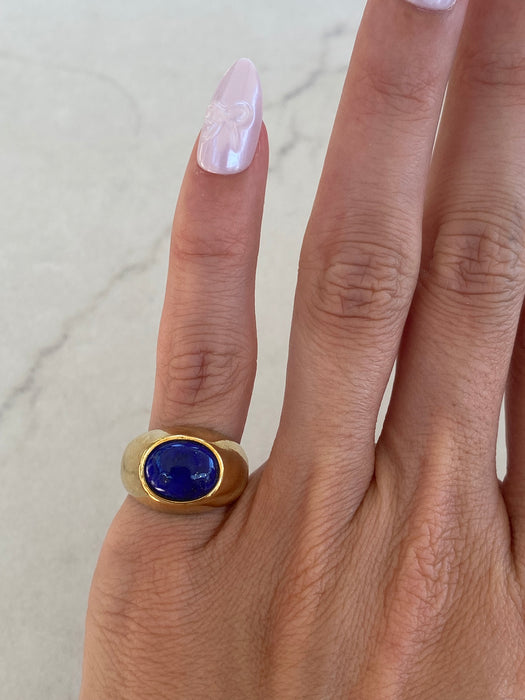 18K Lapis Lazuli Signet Ring