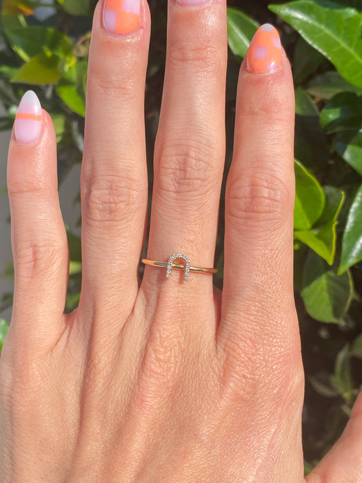 14k diamond letter u ring size 6.5