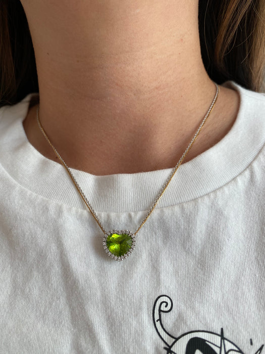 Vintage 18K Two-Tone Peridot Heart & Diamond Necklace