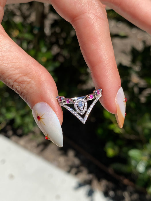 Vintage 18K White Gold Ruby & Diamond Chevron Ring