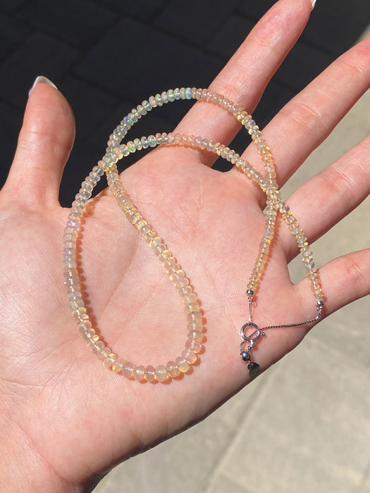 Vintage 18K White Gold 28.97 TCW Opal Bead Necklace