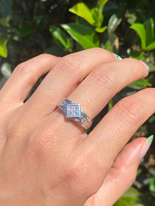 18k white gold princess cut baguette diamond ring size 6.75