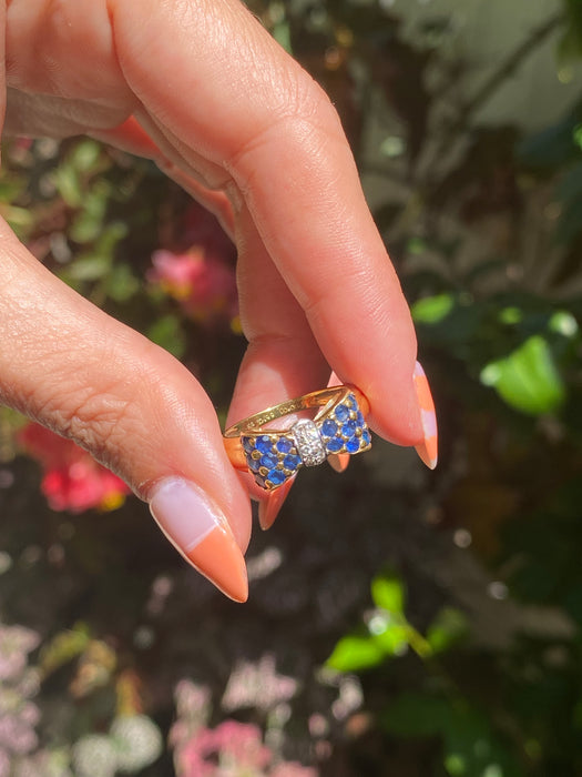 18k blue sapphire diamond bow ring size 6.5