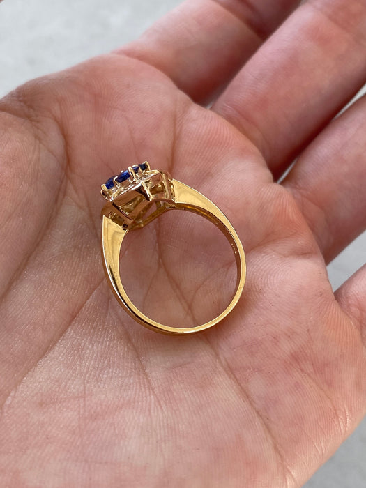18K Blue Sapphire & Diamond Ring