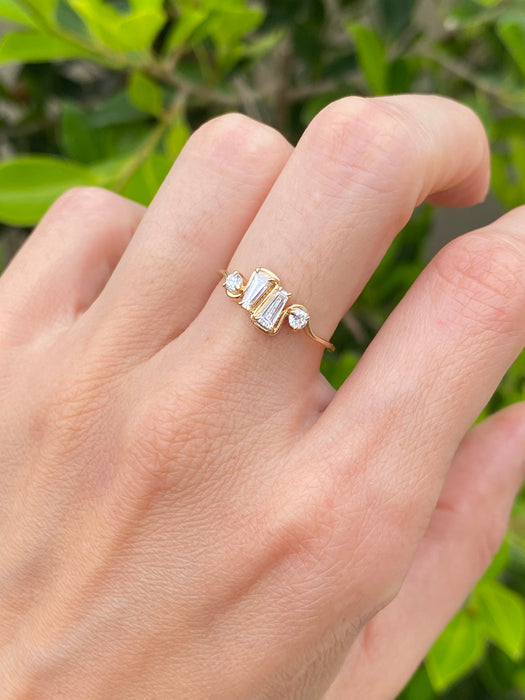 14K Squiggle Baguette Lab Diamond Ring