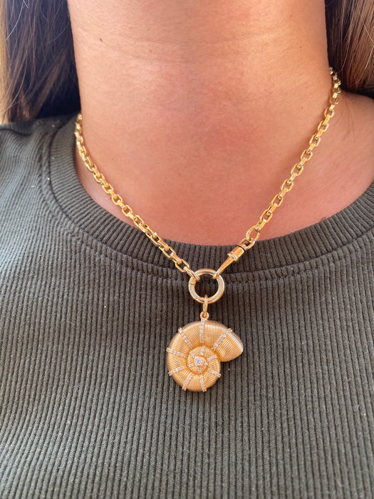 14K Gold Fluted Diamond Shell Charm