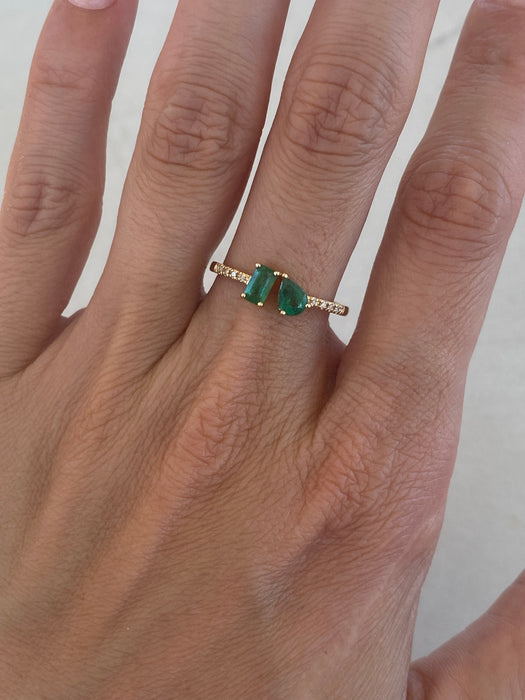 14K Emerald & Diamond Ring