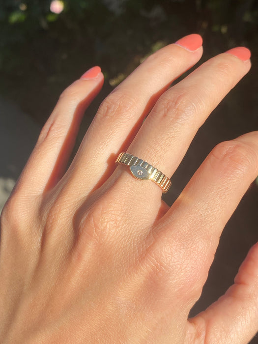 14k ribbed evil eye diamond ring size 6.5