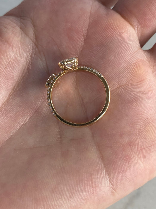 14K Curved Lab Diamond Band with Oval Accents