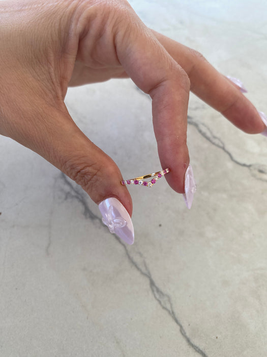 18K Gold Diamond & Ruby Chevron Ring | Size 7.25