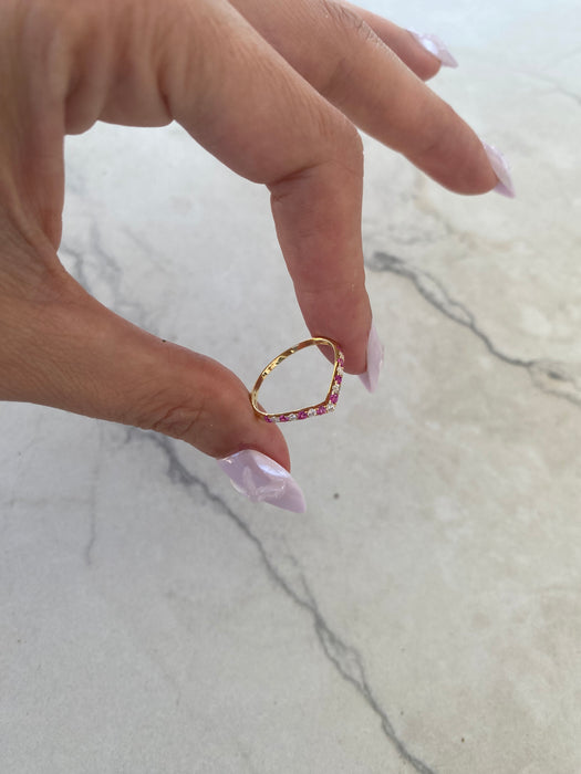 18K Gold Diamond & Ruby Chevron Ring | Size 7.25