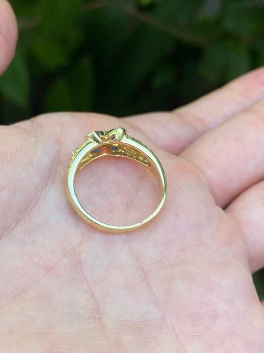 18k blue sapphire diamond flower ring size 6.25