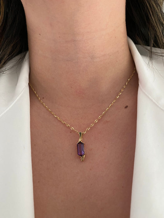 Vintage 14K Gold Specialty Cut Amethyst Pendant