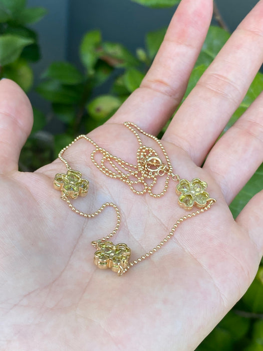 14k peridot clover bead station necklace 18”