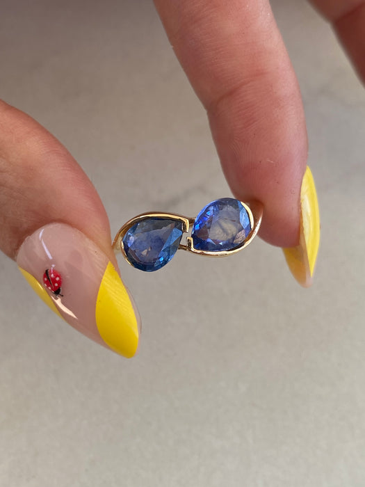 14K Gold Double Pear Blue Sapphire Ring – 2.86 TCW Size 8