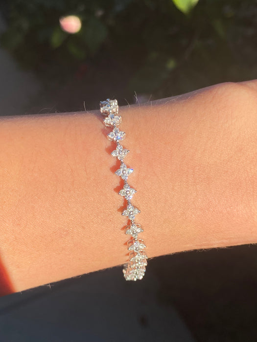 Platinum 850 3 carat diamond tennis bracelet