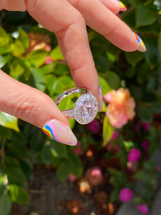 18k white gold Kunzite and diamond ring size 6.75