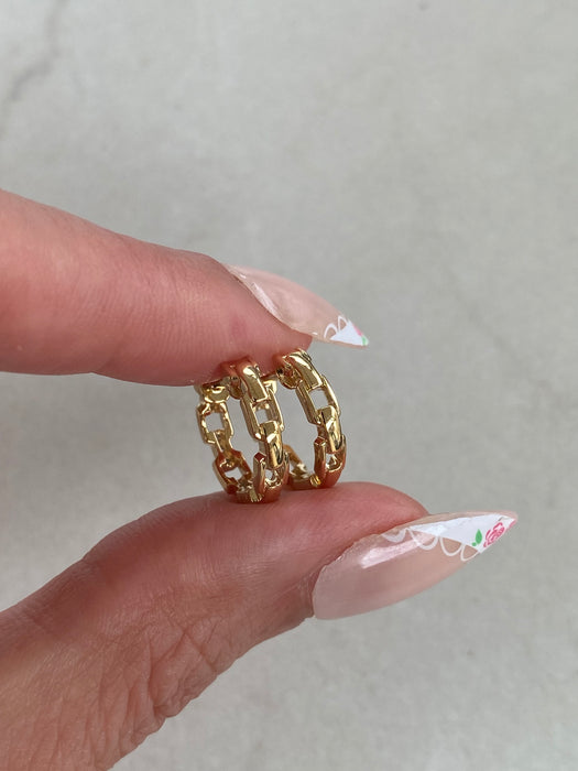 14K Two-Tone Gold Diamond Mariner Huggie Earrings