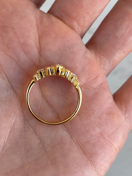 Vintage 18K Gold 1.06 CTW Natural Diamond Marquise Ring