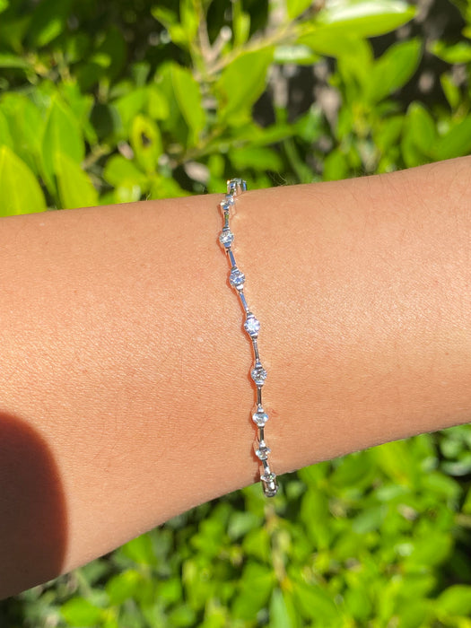 Vintage 18K White Gold Natural Diamond Tennis Bracelet 1.50 TCW
