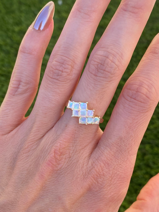 Vintage 14K Gold Opal Ring