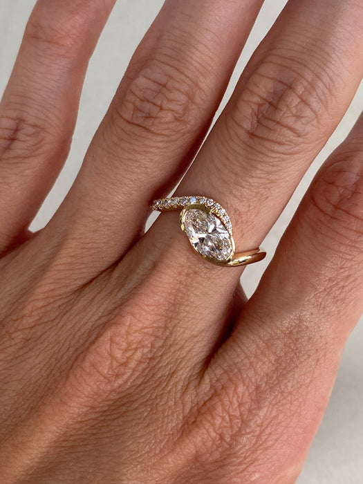 14K Wavy Tilted Oval Lab Diamond Ring