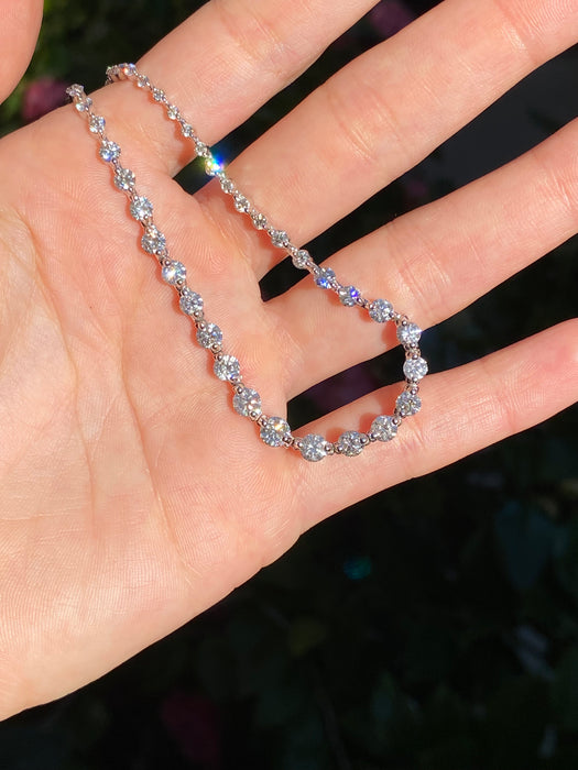 18k white gold 7 carat Diamond tennis necklace