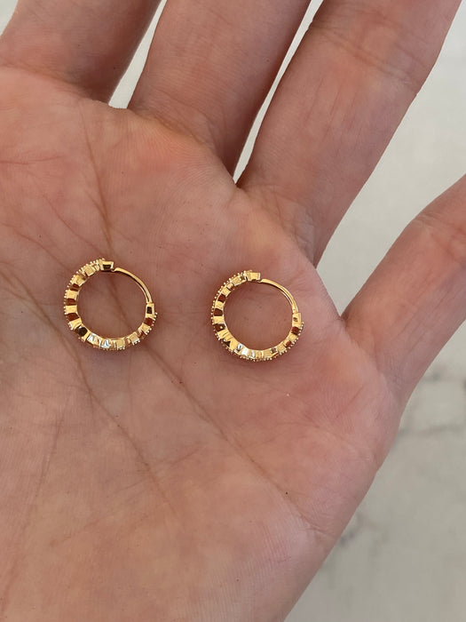14K Gold Green Tsavorite Garnet Hexagon Huggie Earrings