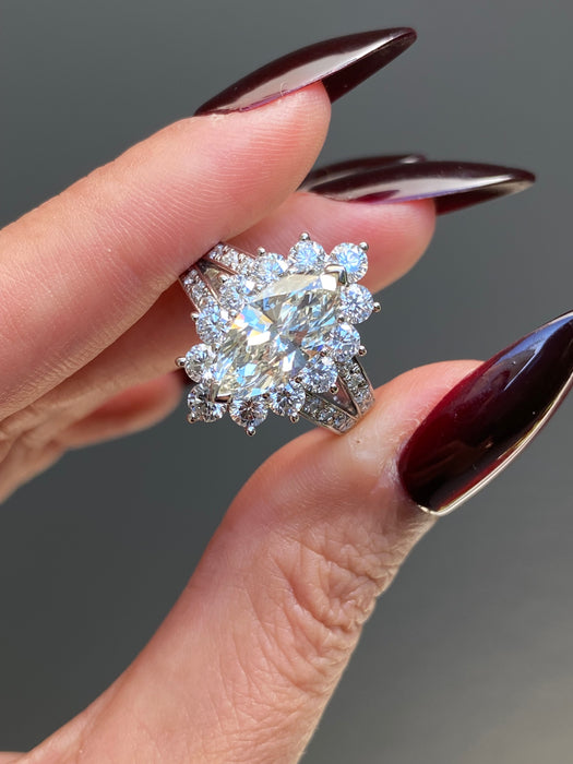 Platinum 900 3.83 tcw marquise diamond ring size 7