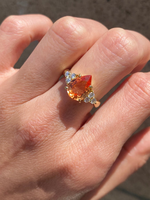 Vintage 18K Gold Orange Pear Sapphire Diamond Ring
