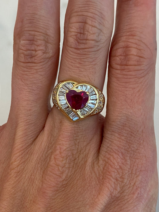 Vintage 18K Ruby Heart Diamond Ballerina Ring