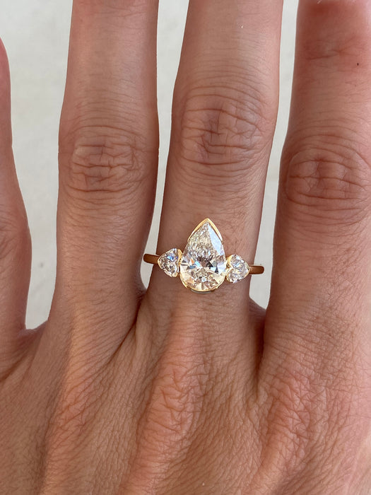 14K Gold Pear-Cut Lab Diamond Ring with Heart Side Stones
