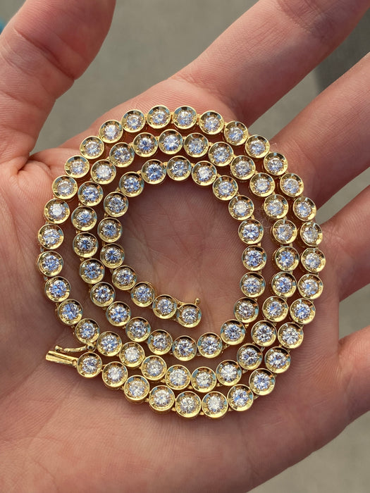 18k bezel set 10.06 tcw diamond tennis necklace