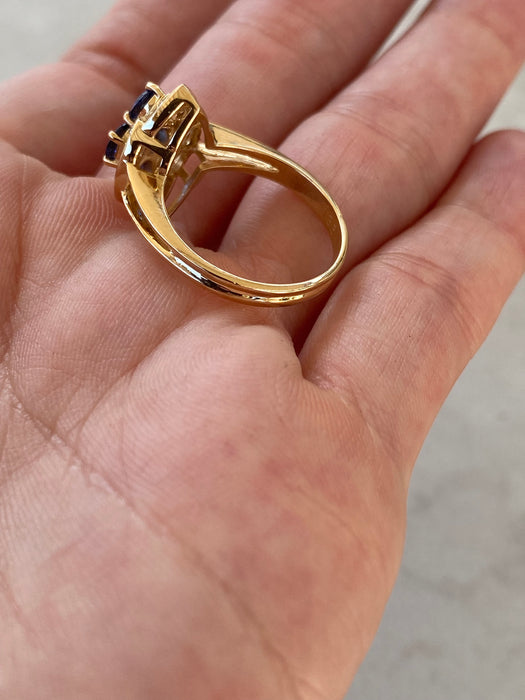 18K Blue Sapphire & Diamond Ring