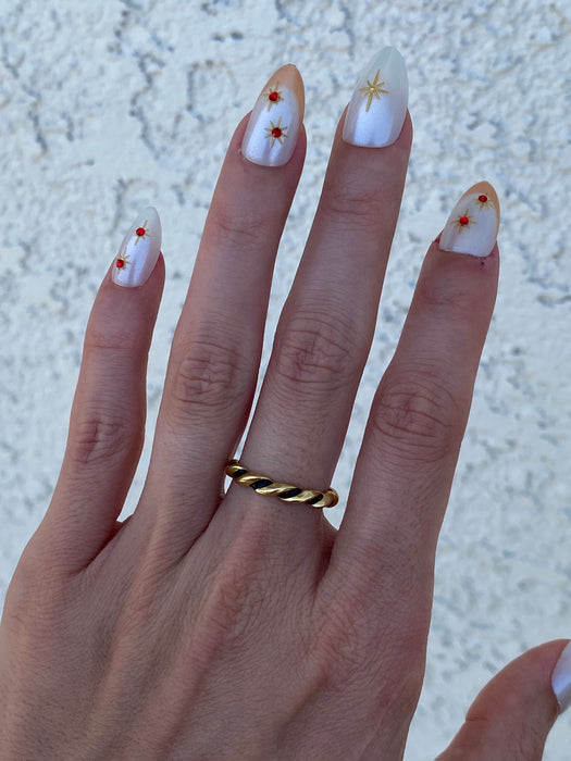 Vintage 18K Gold Black Enamel Twist Eternity Ring