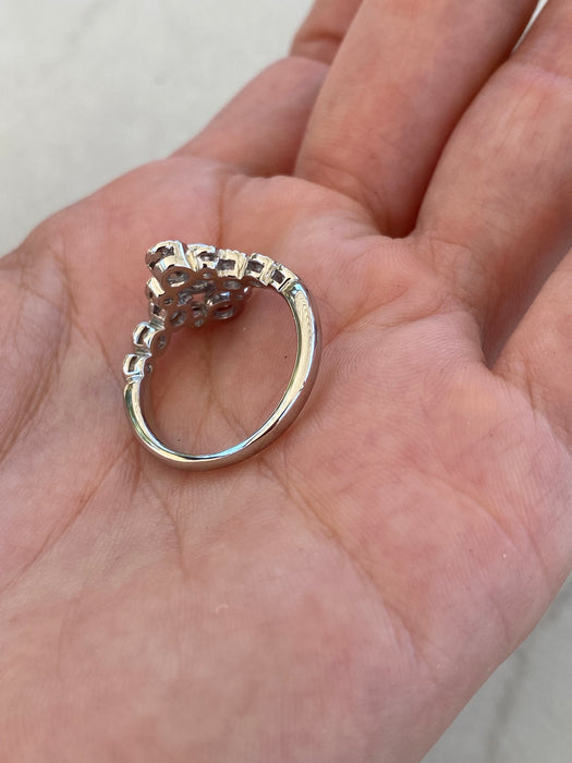 Vintage Platinum 900 Diamond Floral Ring