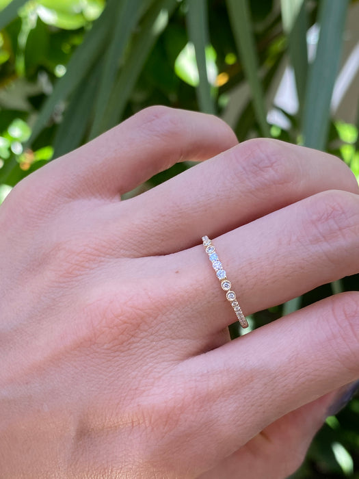 14k bezel diamond ring size 7