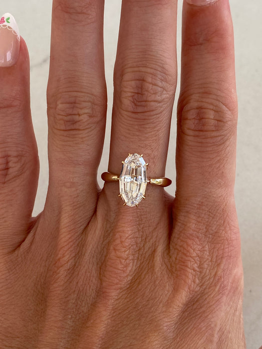 14K Gold 3.50 Carat IGI Certified Lab Diamond Moval Solitaire Ring