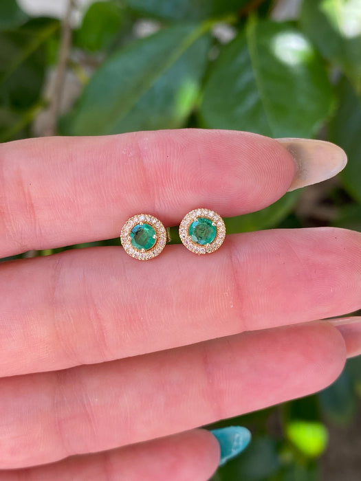 14k emerald diamond halo stud earrings