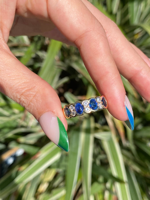 18k blue sapphire diamond ring size 9