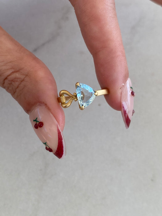 Vintage 18K Brushed Gold Aquamarine Heart Ring