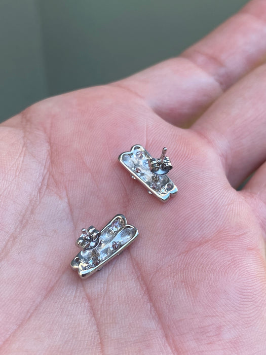 Platinum 900 0.5 tcw diamond stud earrings