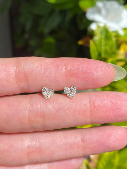 14k diamond heart flat back stud earrings