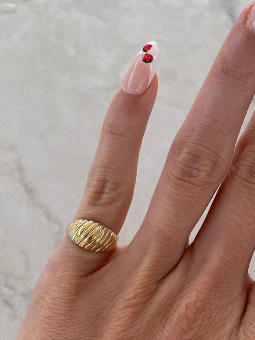 14K Gold Croissant Pinky Ring