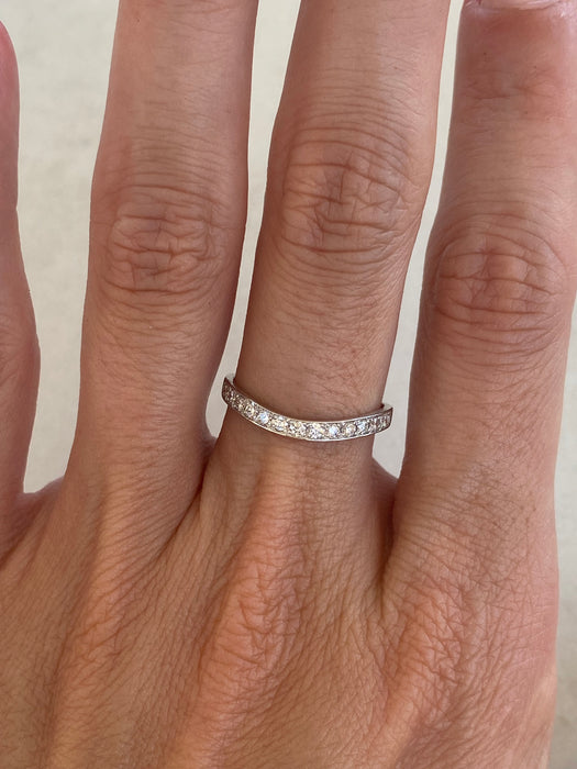 Platinum 950 Natural Diamond Curved Band Ring