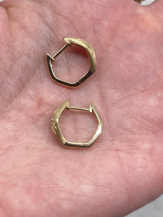 14K Gold Diamond Zig Zag Huggie Earrings