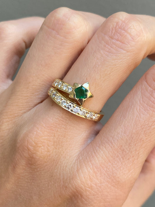 Vintage 18K Gold Emerald & Diamond Star Ring – Shooting Star