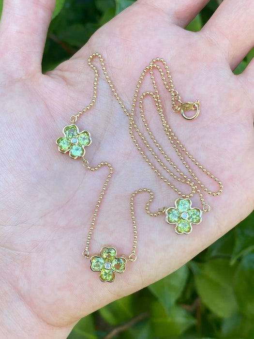 14k peridot clover bead station necklace 18”