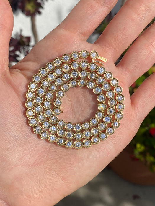 18k bezel set 10.06 tcw diamond tennis necklace